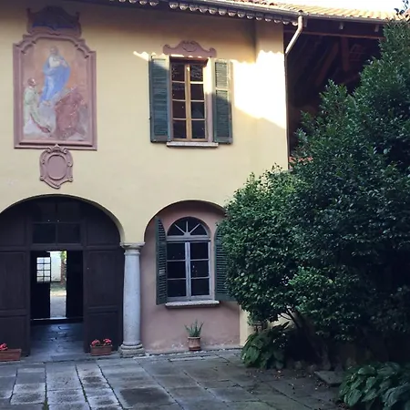 Ortensia Riviera Dorta Apartment Gozzano