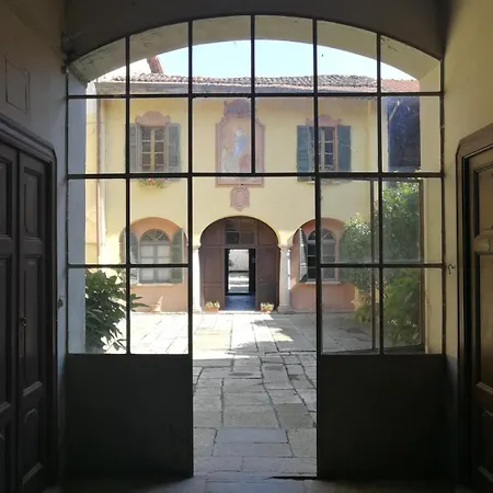 Ortensia Riviera Dorta Apartment Gozzano